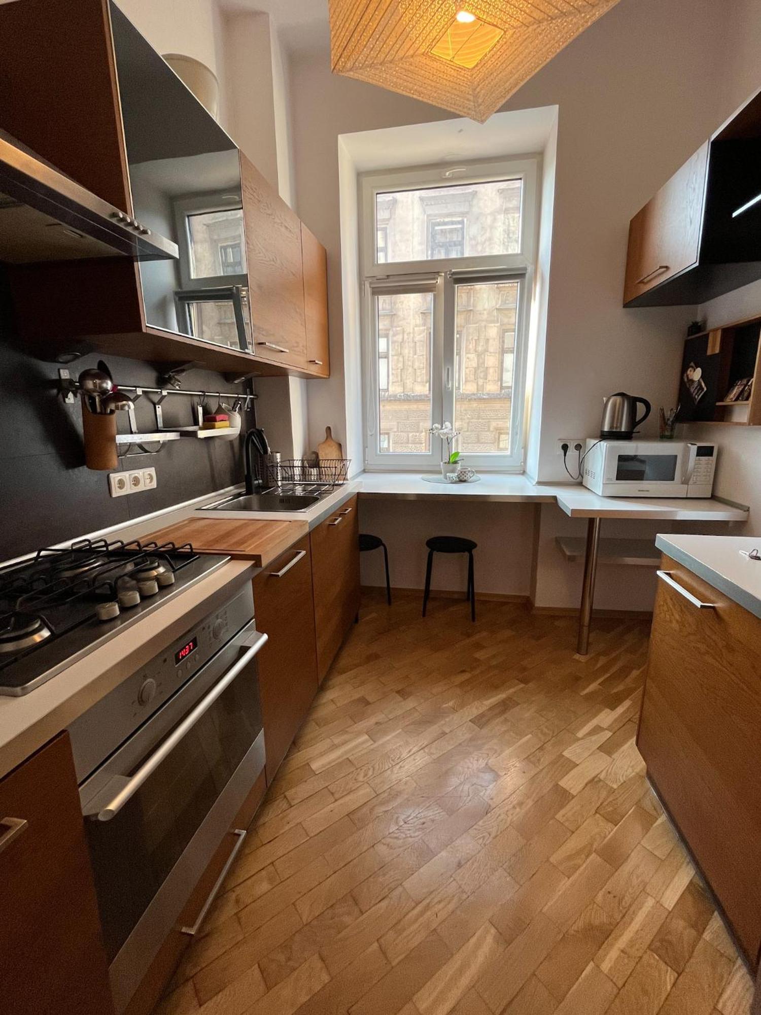 Downtown Apartment B Krakow Bagian luar foto